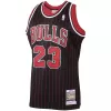 Men's Michael Jordan #23 Chicago Bulls Vintage NBA Jersey 95-96 - jerseystop