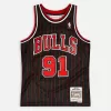 Men's Dennis Rodman #91 Chicago Bulls Swingman Vintage NBA Jersey 1995/96 - jerseystop